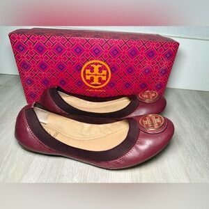 TORY BURCH Caroline Gold Logo/Cabernet plum Leather Ballet Flat Shoes Size 7.5 M